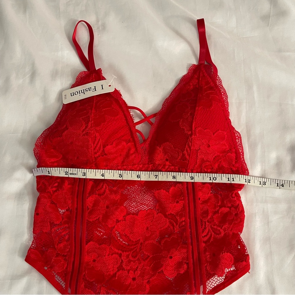 Red lace crisscross removable pads teddy bodysuit - Picture 7 of 11